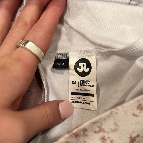 JO AND JAX BIKER SHORTS - Picture 4 of 4